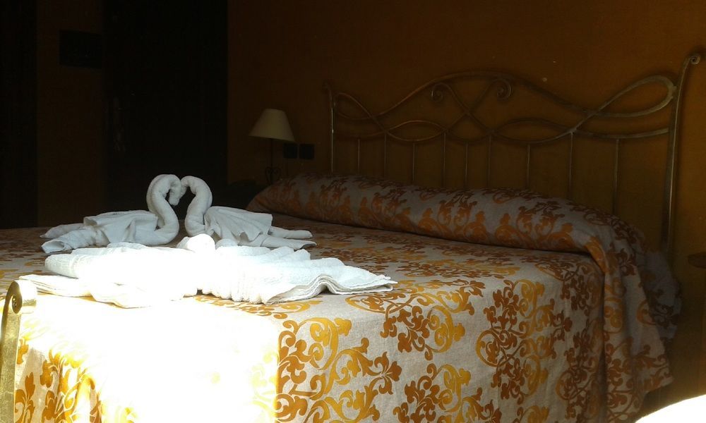 Bed and Breakfast Residenza Il Duomo Tropea Exterior foto