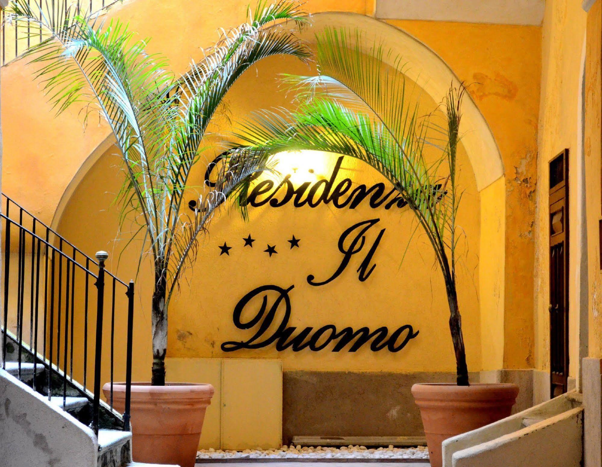 Bed and Breakfast Residenza Il Duomo Tropea Exterior foto