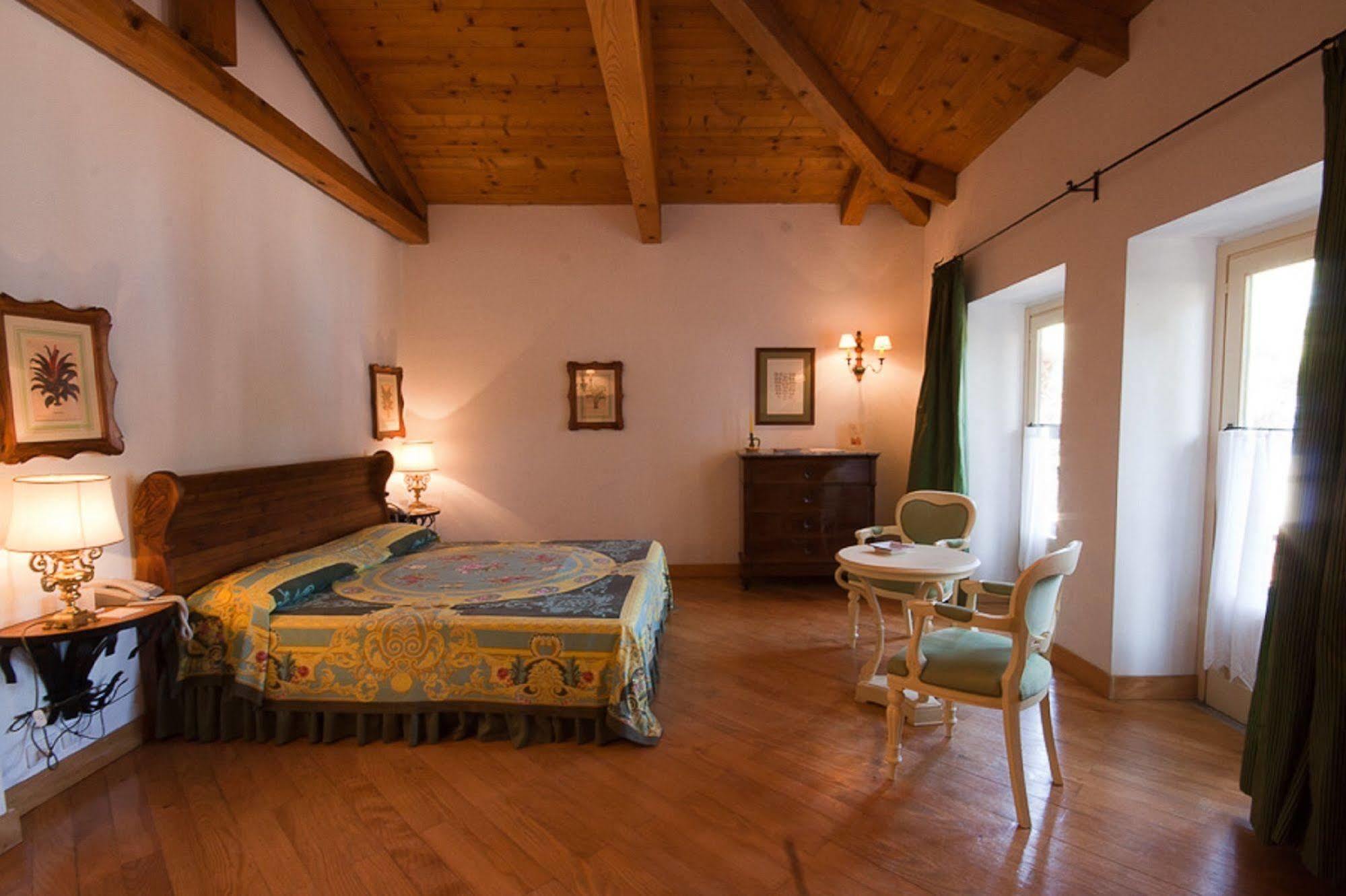 Bed and Breakfast Residenza Il Duomo Tropea Exterior foto