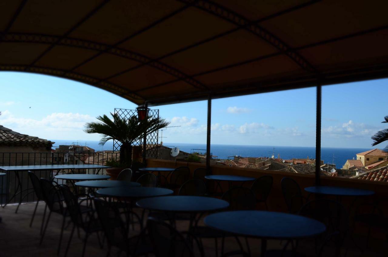 Bed and Breakfast Residenza Il Duomo Tropea Exterior foto